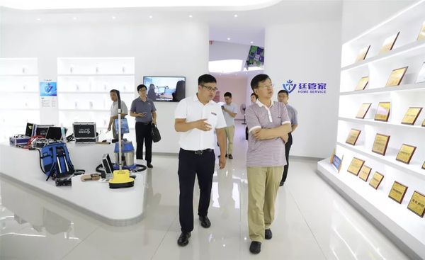 海港區(qū)政府領(lǐng)導(dǎo)蒞臨乾港 海港區(qū)政府領(lǐng)導(dǎo)蒞臨乾港