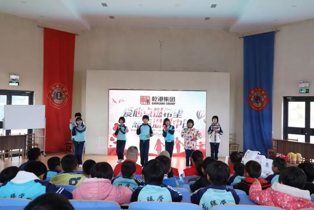 節(jié)目表演 節(jié)目表演