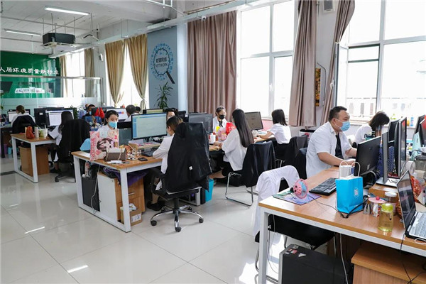 乾港集團(tuán),乾港官網(wǎng),乾港網(wǎng)絡(luò),室內(nèi)空氣凈化公司 乾港集團(tuán),乾港官網(wǎng),乾港網(wǎng)絡(luò),室內(nèi)空氣凈化公司